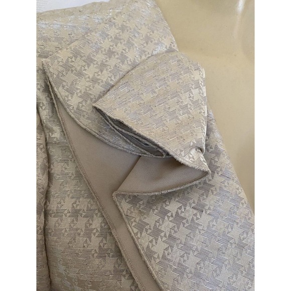 Armani Collezioni Blazer Jacket Ruffle Neck Metallic Beige 3 Button 3/4S… - Picture 6 of 9